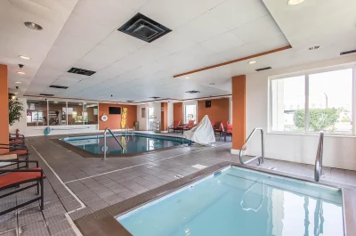 Comfort Suites 2