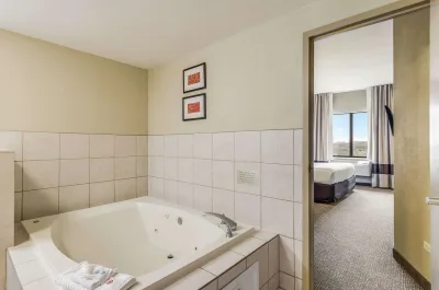 Comfort Suites Chicago O’Hare Airport Comfort Suites Chicago O'Hare Airport