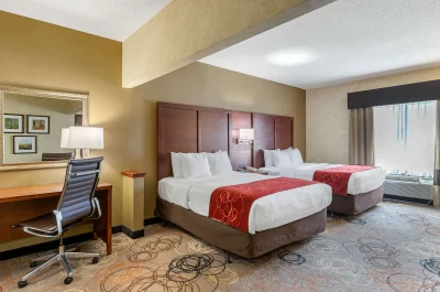 Comfort Suites Southfield