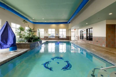 Comfort Suites Troy-I75 4