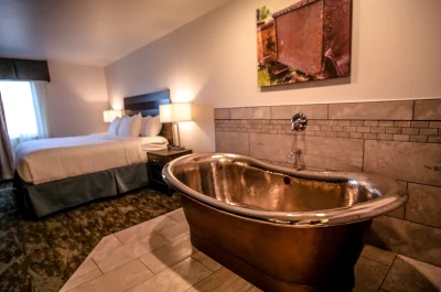 Copper King Convention Center, Ascend Hotel Collection jacuzzi