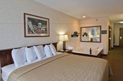Coshocton Village Inn and Suites 2