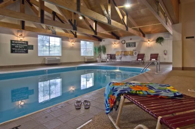 Coshocton Village Inn and Suites 6