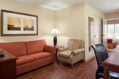 Country Inn & Suites by Radisson, Baltimore North, MD 4