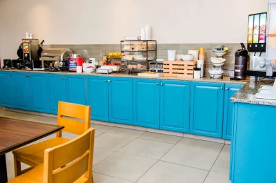 Country Inn & Suites by Radisson, Brockton (Boston), MA 1