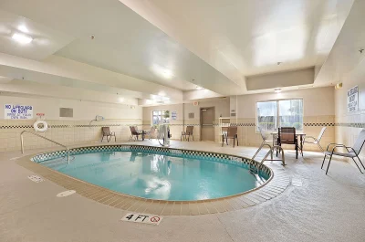 Country Inn & Suites by Radisson, Charleston North, SC 1