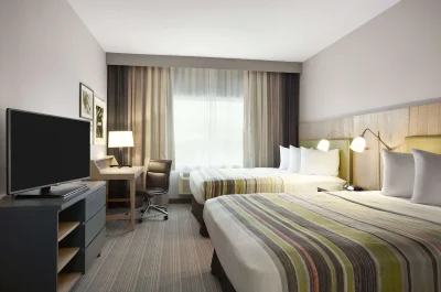 Country Inn _ Suites by Radisson, Germantown, WI 1