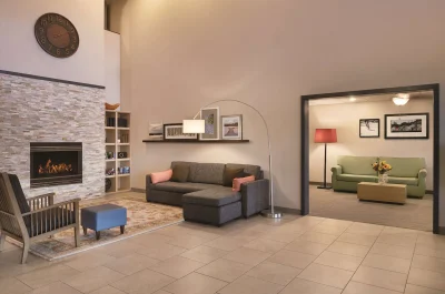 Country Inn _ Suites by Radisson, Germantown, WI 2