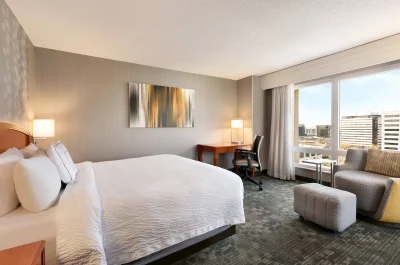 Courtyard by Marriott Tysons McLean 1