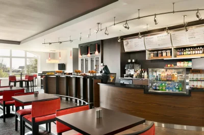 Courtyard by Marriott Tysons McLean 2