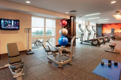 Courtyard by Marriott Tysons McLean 3