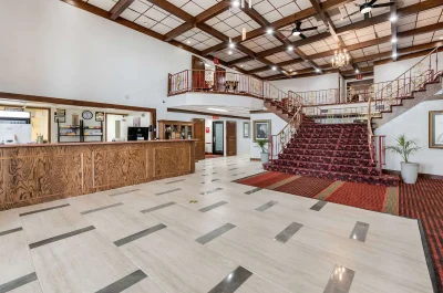Econo Lodge Truman Inn 128