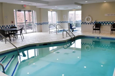 Fairfield Inn & Suites Indianapolis East 3