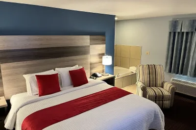 Garnett Hotel & RV Park jacuzzi