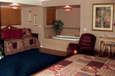 Giant Oaks Lodge jacuzzi