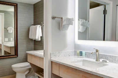 Hallmark Resort - Newport 4