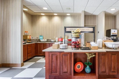 Hampton Inn Derby3
