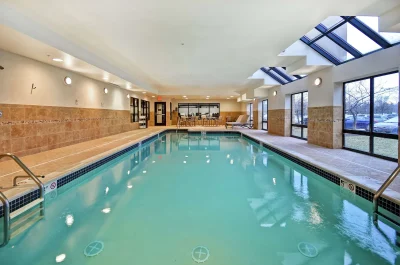 Hampton Inn & Suites Detroit-Canton 5