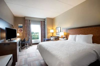 Hampton Inn Watertown 2