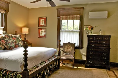 Hilltop Inn 1
