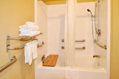 Hilltop Inn and Suites 1