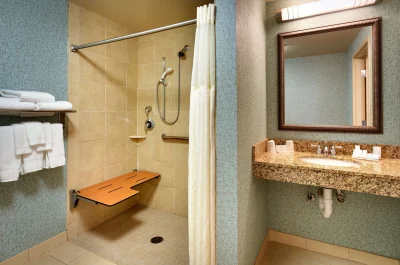 Hilton Garden Inn Clarksville 2