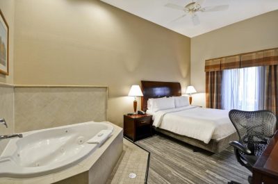 Hilton Garden Inn Riverhead 2