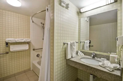 Hilton Garden Inn Riverhead 2
