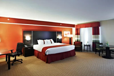 Holiday Inn BIRMINGHAM - HOOVER, an IHG Hotel 3