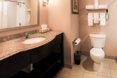 Holiday Inn Express Baltimore-Downtown 1