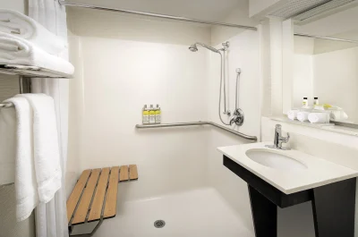 Holiday Inn Express & Suites Annapolis, an IHG Hotel 2