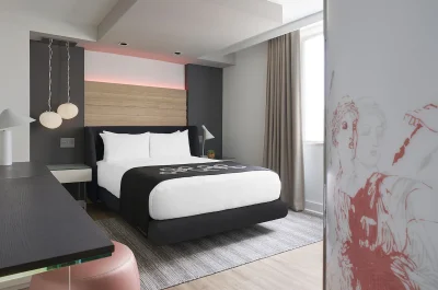 Hotel Zena, a Viceroy Urban Retreat 3