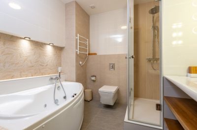 Hotels with Jacuzzi in Room in Ann Arbor