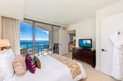 Jet Luxury @ The Trump Waikiki 1