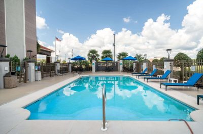 La Quinta Inn & Suites by Wyndham Prattville 1
