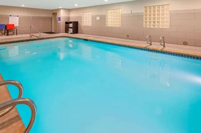 La Quinta by Wyndham North Orem 1