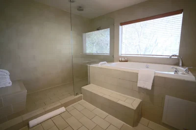 Lake Arrowhead Resort & Spa jcuzzi