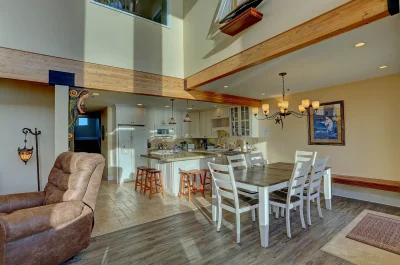 Land's End Resort 4