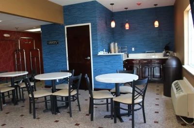 Magnolia Inn & Suites 2