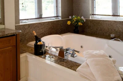 Meadowmere Resort