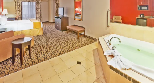 Mississipi hotel with in room jacuzzi Mississipi hotel with in room jacuzzi