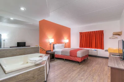 Motel 6 Bridgeview Motel 6 Bridgeview