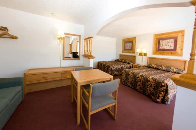 North Country Inn & Suites 3