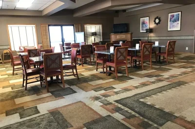 Norwood Inn & Suites Eagan 3