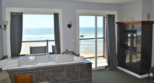 Oregon oceanview room with hot tub Oregon oceanview room with hot tub