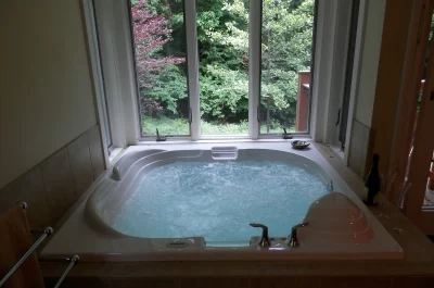 Pigeon Creek Inn 5