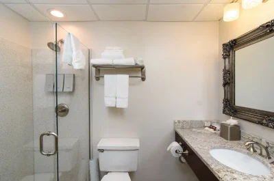 Portland Regency Hotel & Spa 1