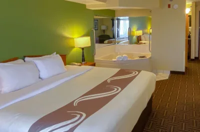 Quality Inn Bolingbrook Quality Inn Bolingbrook