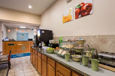 Quality Inn I-70 Near Kansas Speedway 3