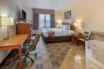 Quality Inn Kenai jacuzzi